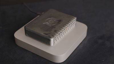 YouTuber 将 M1 Mac Mini 改小 78%