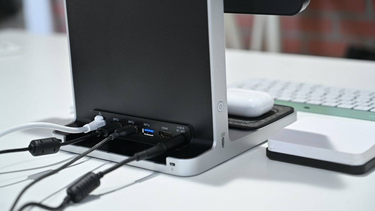 46557-90914-Kensington-StudioDock-Connected-Ports-xl