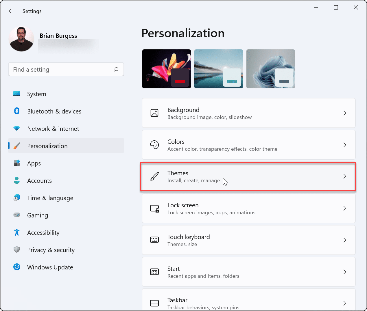 如何在 Windows 11 上显示旧版桌面图标