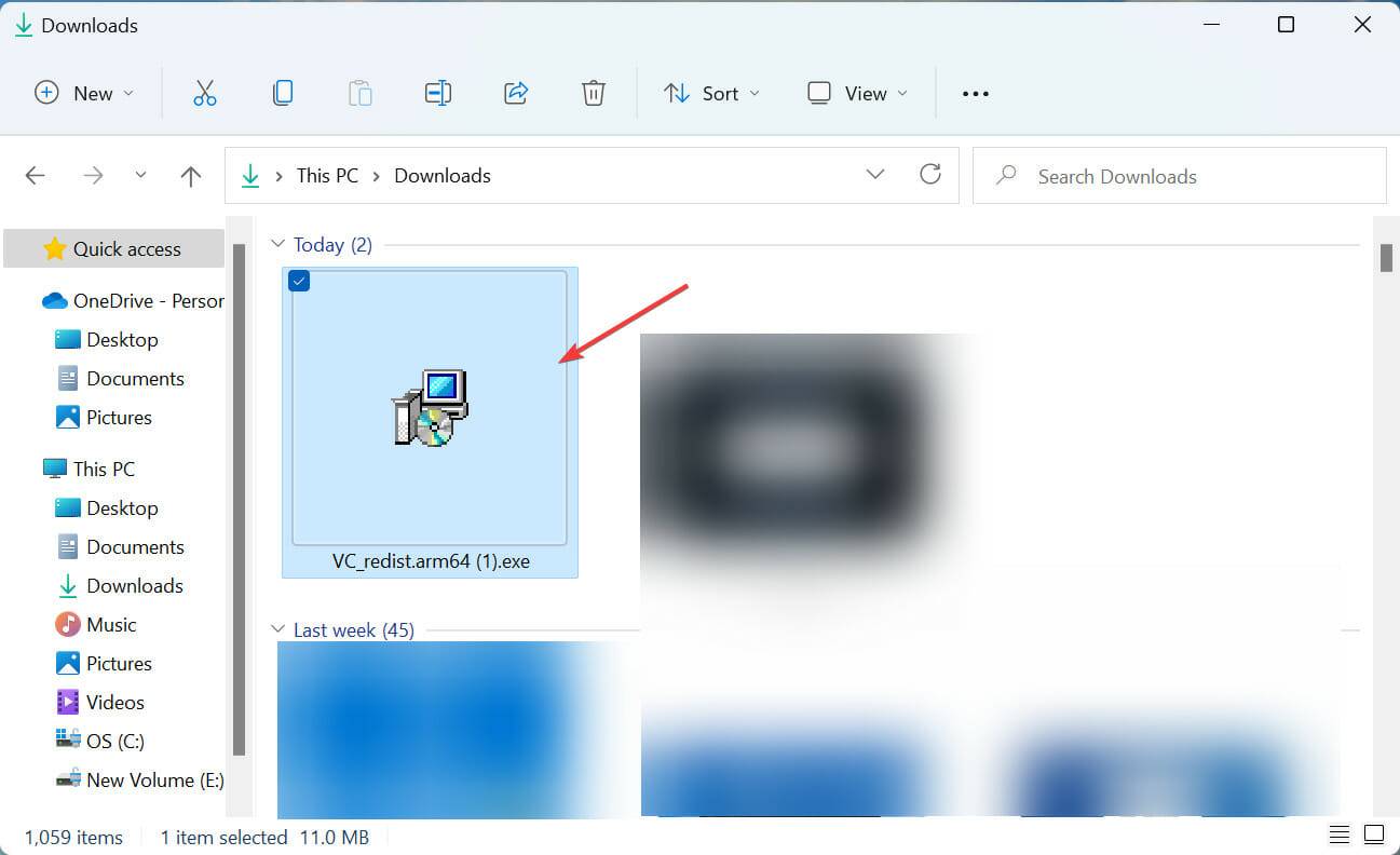 explorer_ef4seA4IDj-1