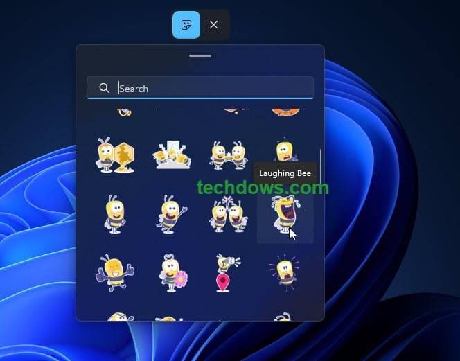如何在 Windows 11 中启用或禁用桌面上的贴纸