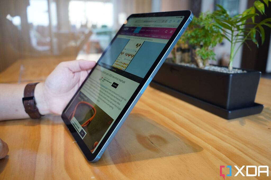 iPad-Air-2022-XDA-123423523525-1024x683-1