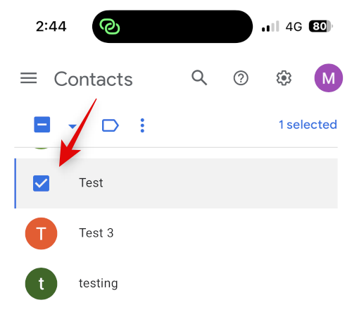 如何在 iPhone 上隐藏联系人