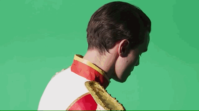 用AI把自己画进动漫里，3天揽获150万+播放量，职业动画师：有被吓到