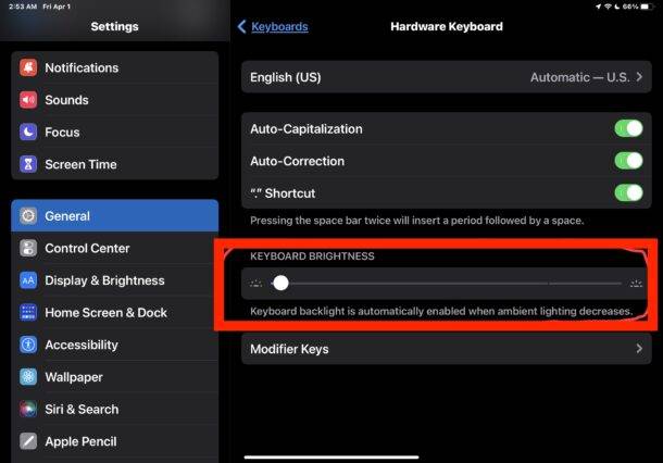 如何在 iPad 妙控键盘上关闭/打开背光