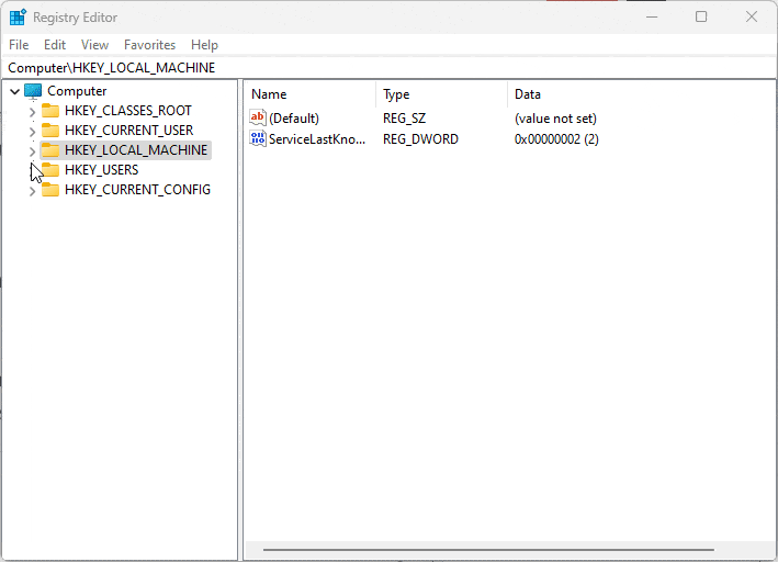 Use-Registry-Editor-to-stop-Windows-App-store