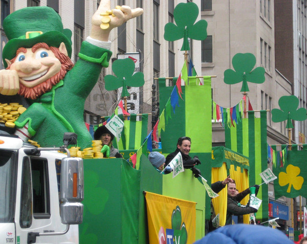 康奈尔计算学院院长Kavita Bala:「元宇宙」算什么?上帝之眼或将通过 AI 诞生 康奈尔计算学院院长Kavita Bala:「元宇宙」算什么?上帝之眼或将通过 AI 诞生