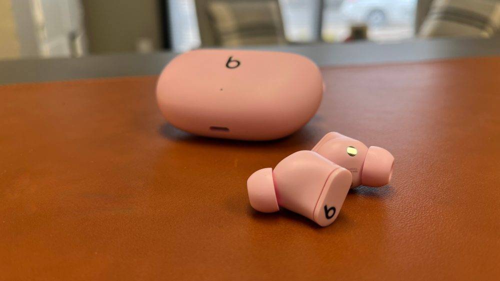 Studio Buds 迄今为止“最畅销”的 Beats 产品，现已推出三种新颜色