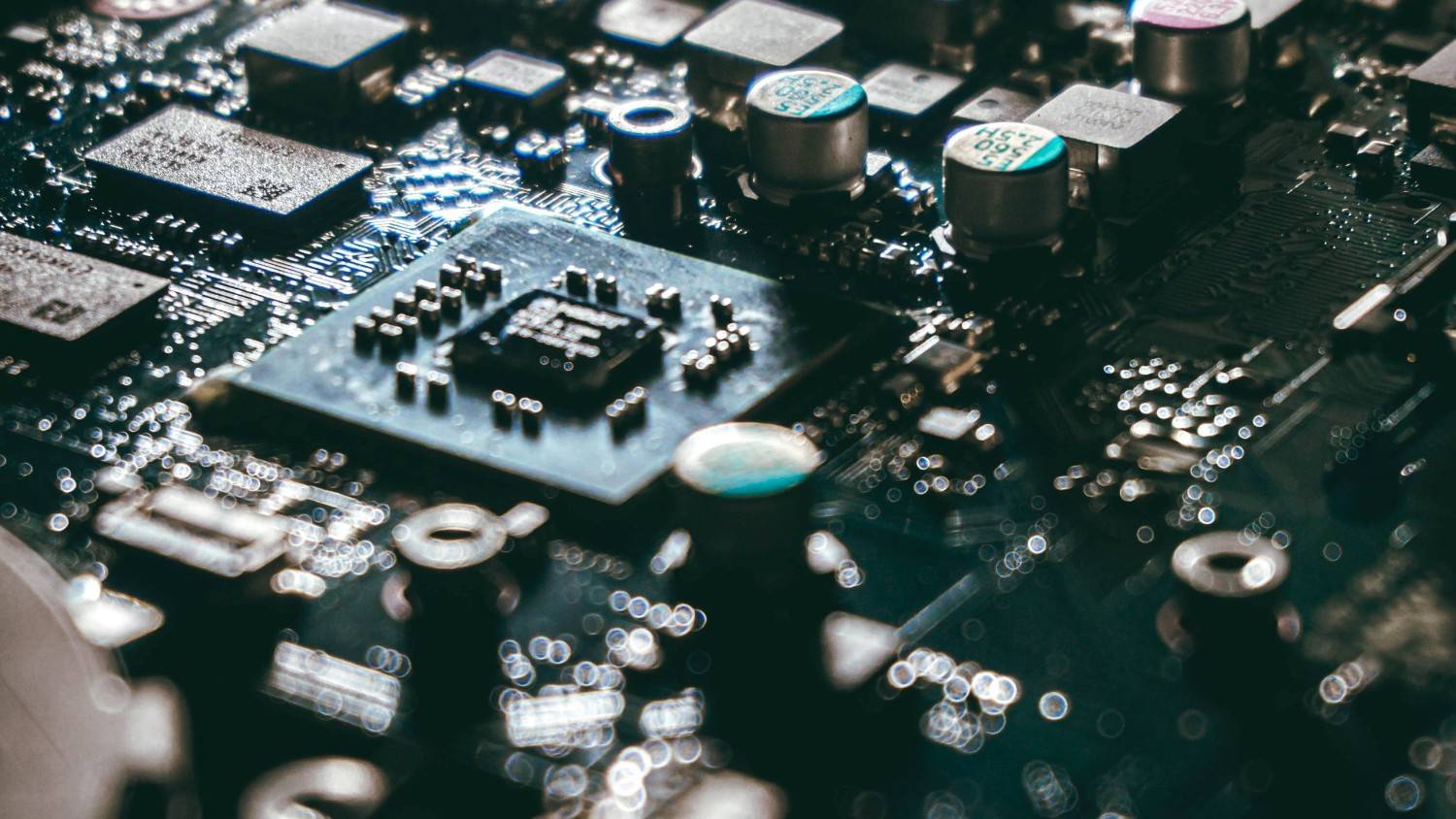 windows-11-not-compatible-installation-error-scaled-1