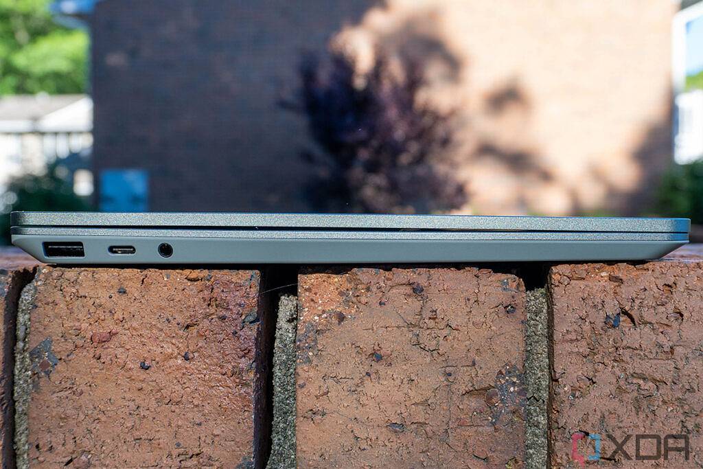 Surface-Laptop-Go-2-1-1024x683-1