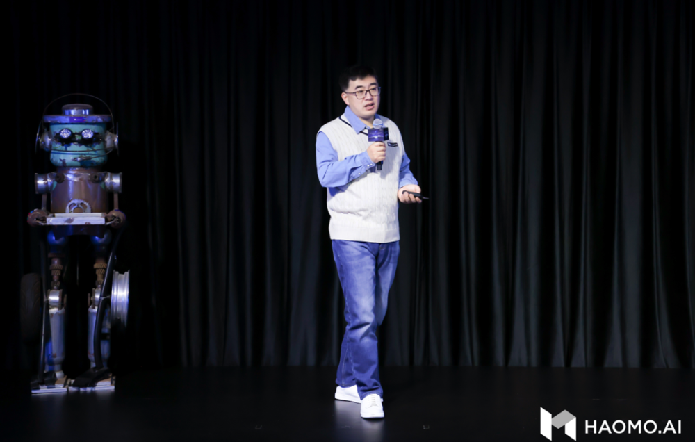 MANA OASIS加持,毫末算力极致优化,训练成本降低100倍