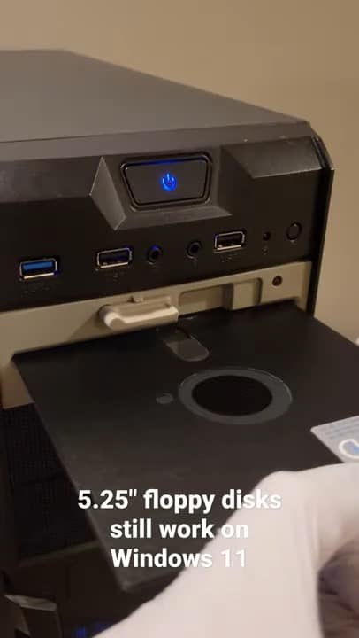 实测证实5.25 寸Floppy 软盘仍能正常在Windows 11 使用