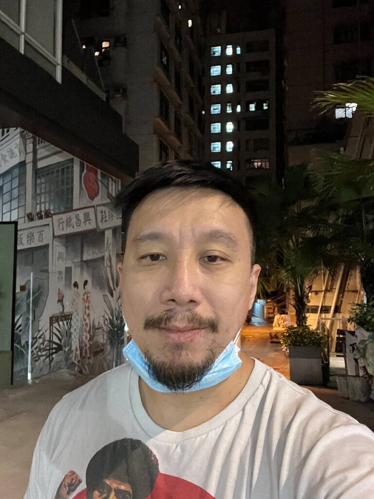 selfie-app-IMG_4378-768x1024-1