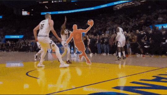 黑科技问世：视频中人物一键消除，特效制作更便利