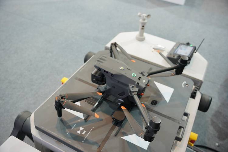 DJI展示行业级无人机 经纬系列成亮点