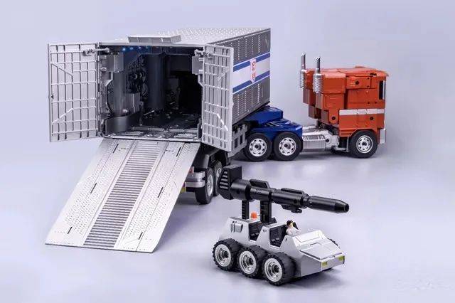 从荧幕到现实，乐森机器人蹚出了自己的路