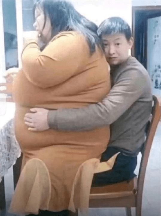 在贴吧封神的《猫和老鼠》,凭什么能战胜AI作画?