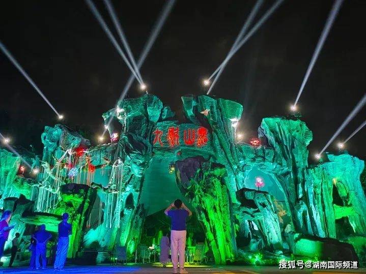 台庆好礼丨想拥有价值799的如布AI词典笔?安排!