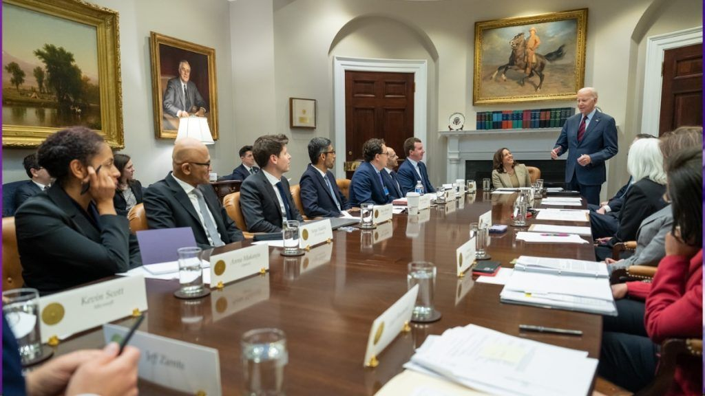 AI巨头们给白宫交卷：谷歌、OpenAI、牛津等12家顶尖机构联合发布「模型安全性评估框架」