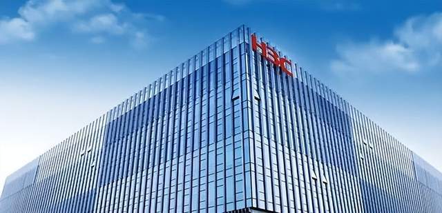 新华三的网络脉动：为AI泵血，向产业奔流