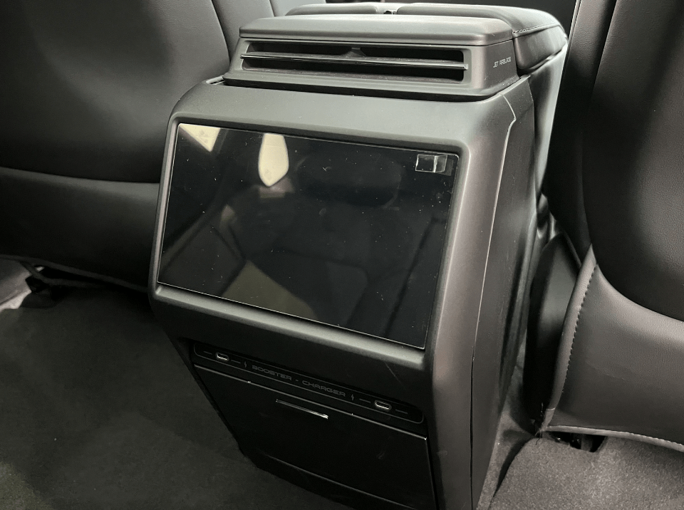 AI时代汹汹来袭，“汽车机器人”真能实现吗？｜DA探店