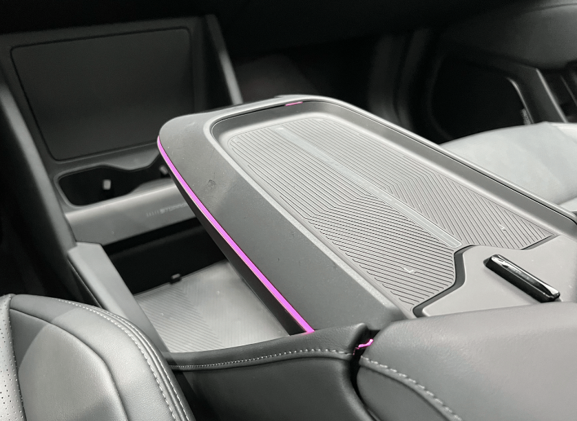 AI时代汹汹来袭，“汽车机器人”真能实现吗？｜DA探店