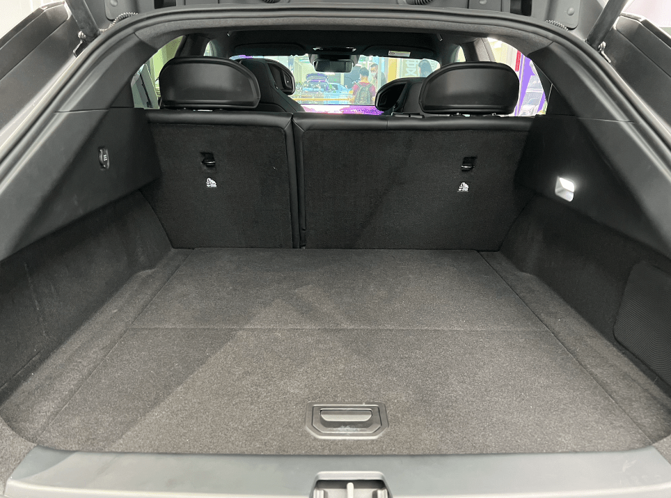 AI时代汹汹来袭，“汽车机器人”真能实现吗？｜DA探店