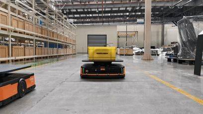 机器人生产机器人！这画面……