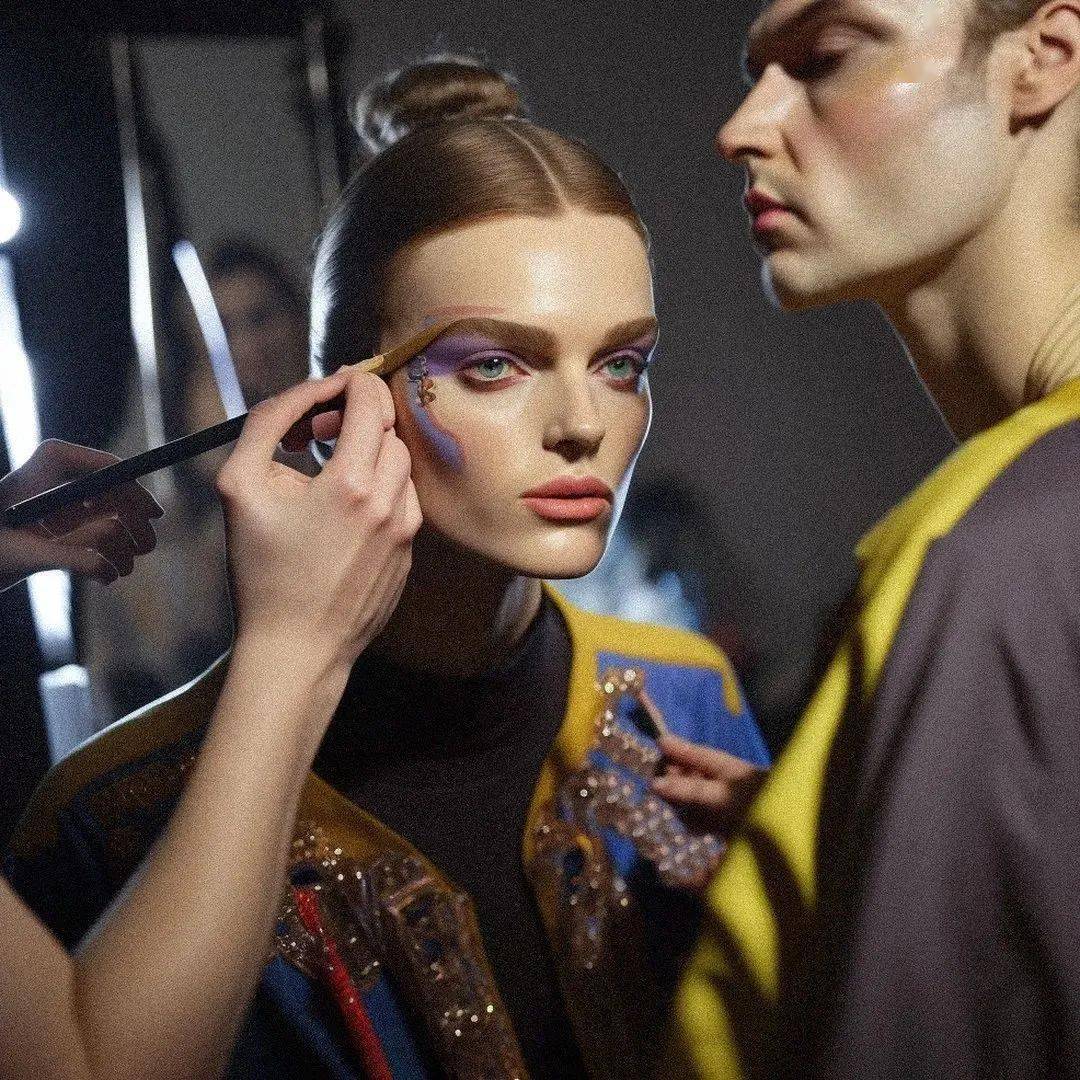 AI设计的服装，你敢买单吗？