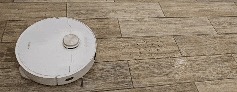 花16000元买四款扫拖机器人!科沃斯追觅石头小米谁能笑到最后?