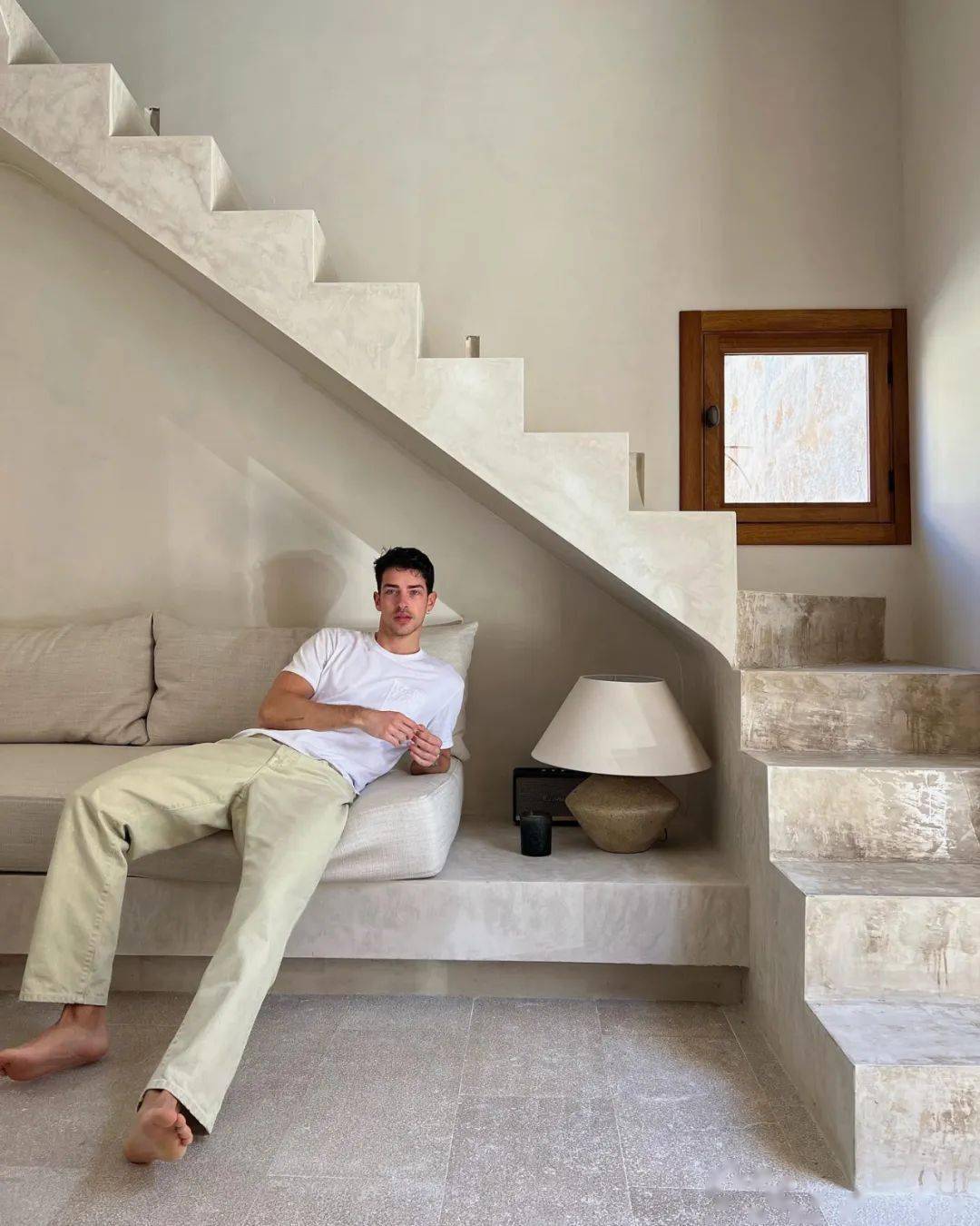 西班牙小鲜肉淫秽视频在网上疯传,本人发文澄清:是AI换脸的假视频!