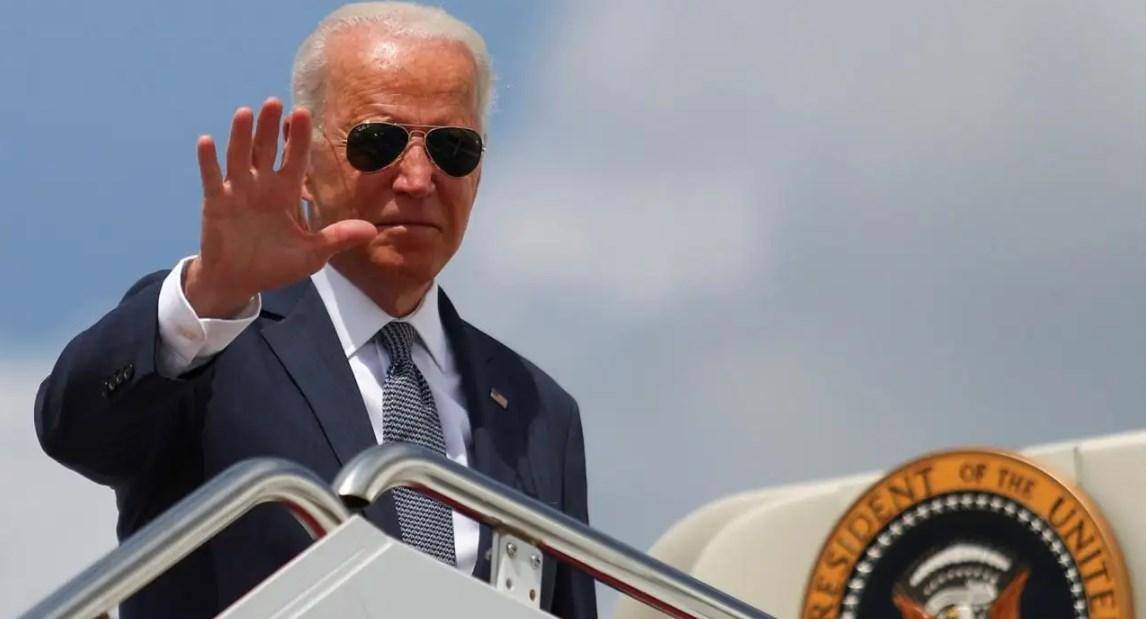 AI成政客博弈工具，美国大选真假难辨，律师们的生意来了