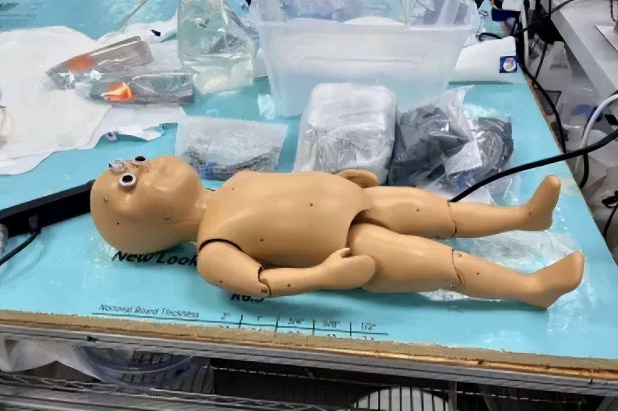 真是太厉害了!世界上第一个会出汗的机器人,可以像人一样流汗