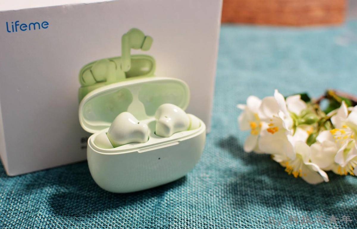 AI让聆听更惬意,lifeme魅蓝Blus2S主动降噪耳机评测