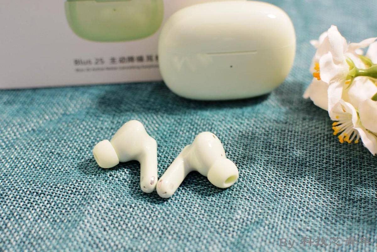 AI让聆听更惬意,lifeme魅蓝Blus2S主动降噪耳机评测