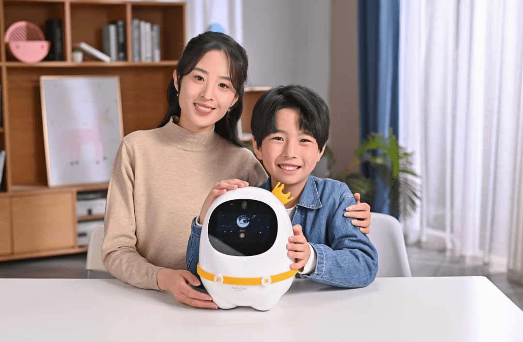 李开复:未来几年,人工智能会革了所有人的命,除非你这么做