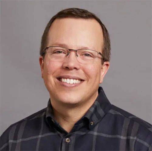 红帽全球峰会:生成式AI令人期待,开源领域迎来好时机