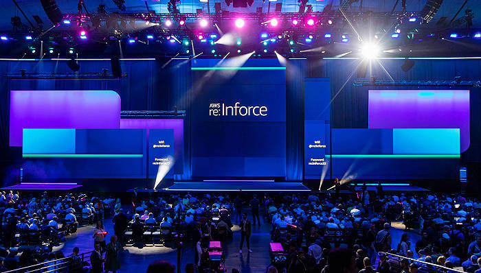 人工智能、量子计算诱发新型安全风险,云计算巨头如何应对?