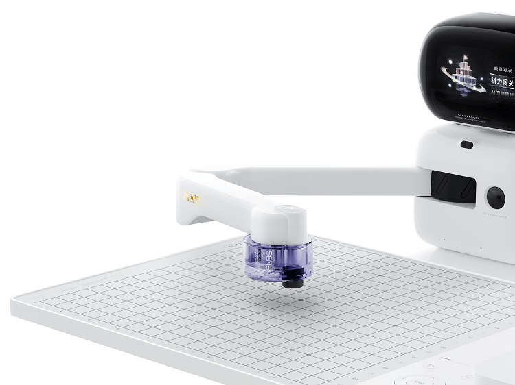 商汤元萝卜AI下棋机器人围棋版发布，棋艺可达职业九段，3799元起