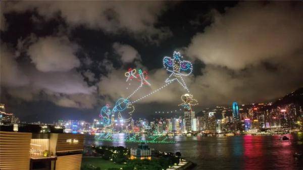 “紫荆花之夜”端午大型无人机灯光秀活动在港举行
