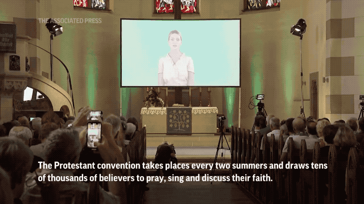 ChatGPT当神父火了!数百人参会,排队1小时听它布道