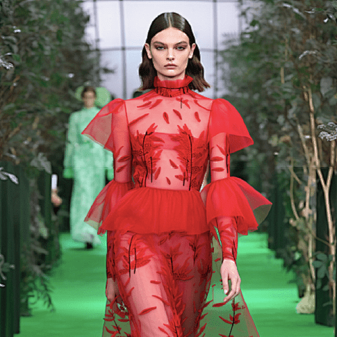 时尚设计的未来,纽约全球首届AI人工智能时装秀。