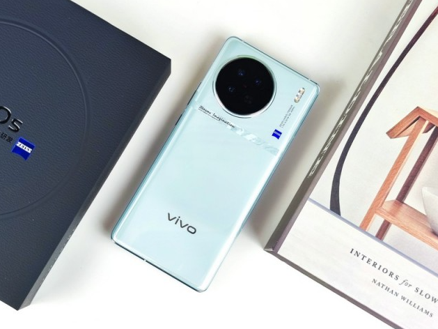 vivo X90s露面:外观升级,天玑9200+旗舰平台