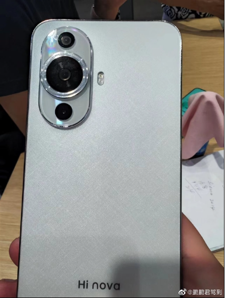 邮通Hi nova 11即将发布，配置与华为nova 11相仿，支持5G