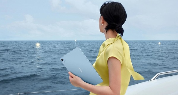 华为MatePad Air助力高效办公，融合PC应用引擎