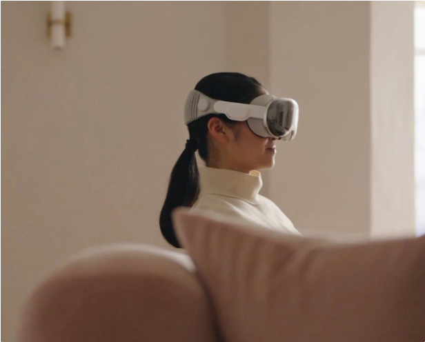 彭博社揭秘:Vision Pro眼镜夹片售价或达600美元