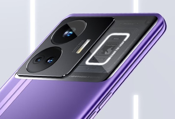 真我GT Neo5引领中端1TB手机市场