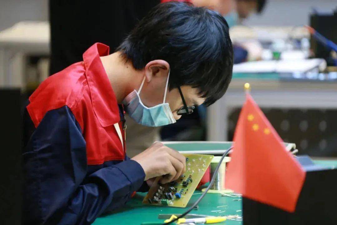 AI时代职技去向 | 人才强练