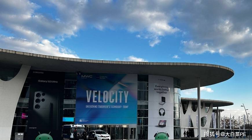 中兴通讯:全球首款GP无线AR眼镜,AR+AIGC双技术加持!