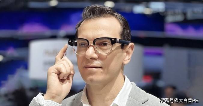 中兴通讯:全球首款GP无线AR眼镜,AR+AIGC双技术加持!